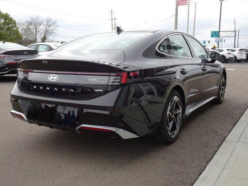 2026 Hyundai SONATA SEL