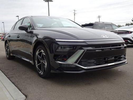 2026 Hyundai SONATA SEL