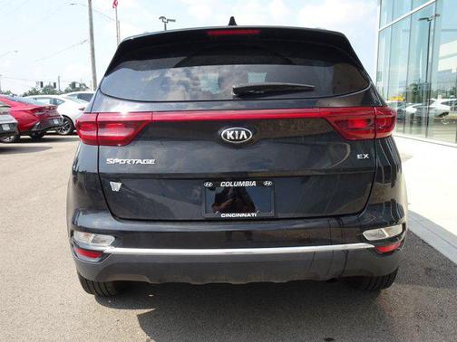 2022 Kia Sportage EX