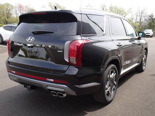 2025 Hyundai PALISADE SEL Premium
