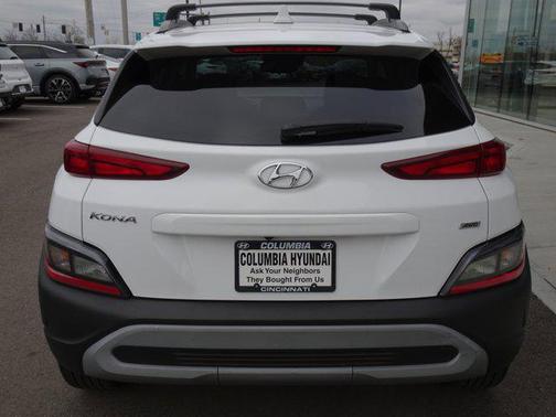 2023 Hyundai KONA SEL