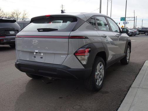 2026 Hyundai KONA SE