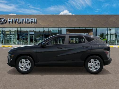 2025 Hyundai KONA SE