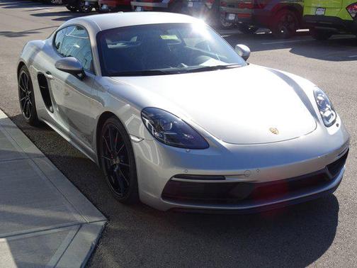 GT Silver Metallic 2023 Porsche 718 Cayman GTS 4.0