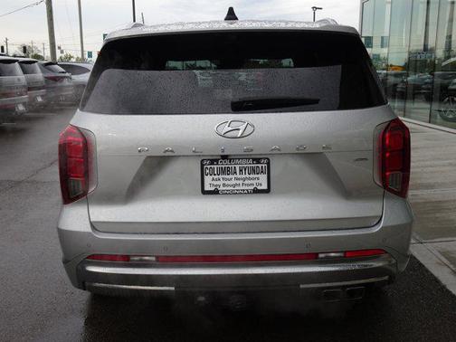 Typhoon Silver 2024 Hyundai PALISADE Calligraphy