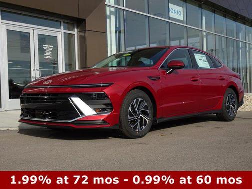 2026 Hyundai SONATA Hybrid Base