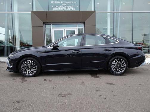 2024 Hyundai SONATA Hybrid Limited