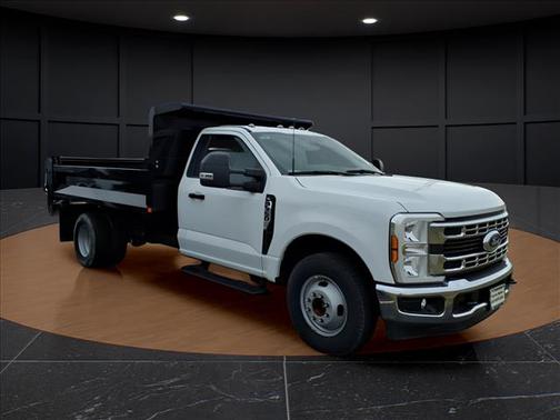 OXFORD WHITE 2024 Ford F-350 XL