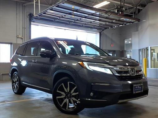 2019 Honda Pilot Touring 8-Passenger