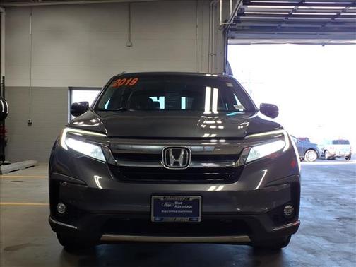 2019 Honda Pilot Touring 8-Passenger