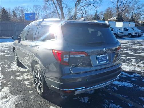 2019 Honda Pilot Touring 8-Passenger
