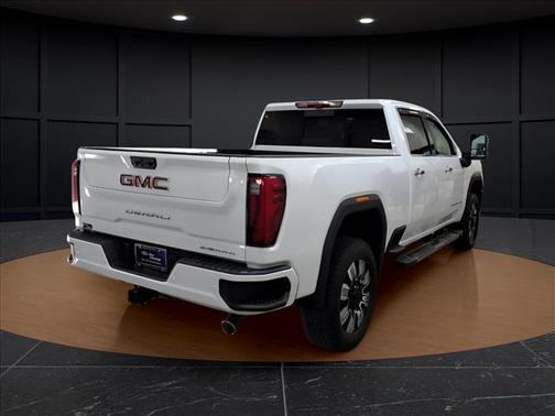 2025 GMC Sierra 2500 Denali
