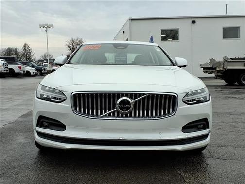 2022 Volvo S90 B6 Inscription