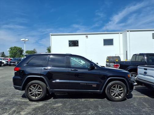 2017 Jeep Grand Cherokee Laredo