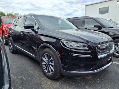 2022 Lincoln Nautilus Standard
