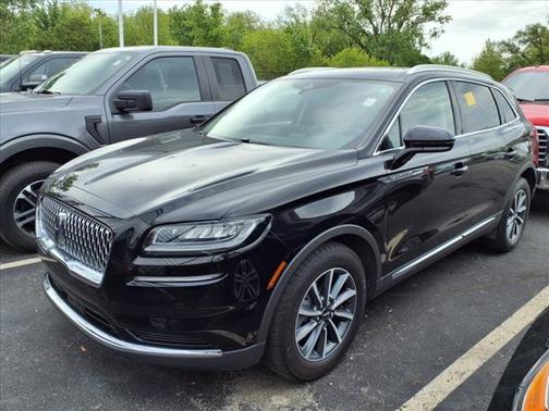 2022 Lincoln Nautilus Standard