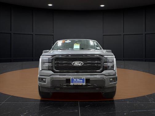 CARBONIZED GRAY METALLIC 2025 Ford F-150 Lariat