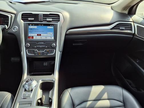 2019 Ford Fusion SEL