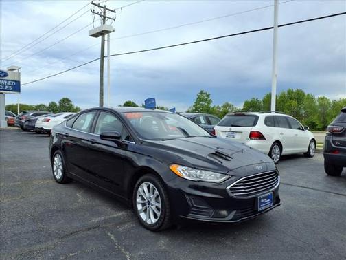 2020 Ford Fusion Hybrid SE