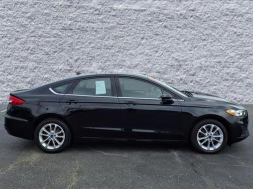 2020 Ford Fusion Hybrid SE