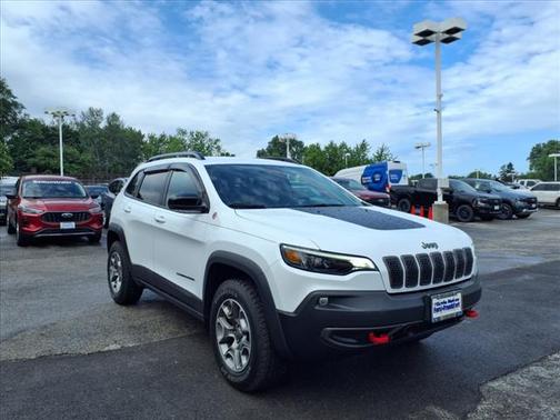 2022 Jeep Cherokee Trailhawk