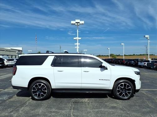 2022 Chevrolet Suburban RST