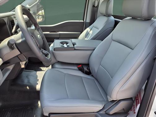 Oxford White 2023 Ford F-350 XL