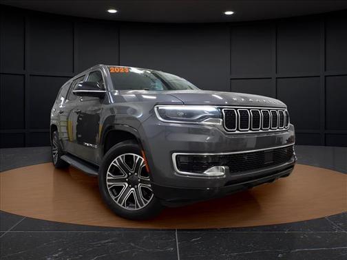 Baltic Gray Metallic Clearcoat 2023 Jeep Wagoneer Series I 4x4