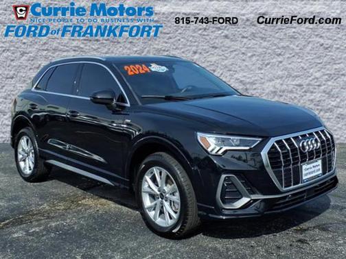 2024 Audi Q3 Premium 45 TFSI S line quattro Tiptronic