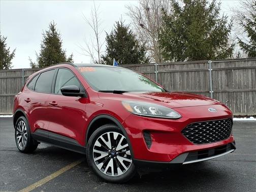 2020 Ford Escape SE