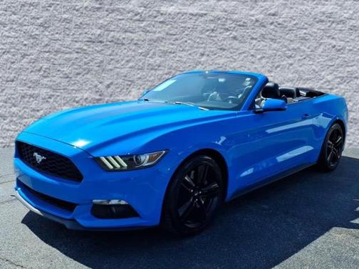 2017 Ford Mustang EcoBoost Premium