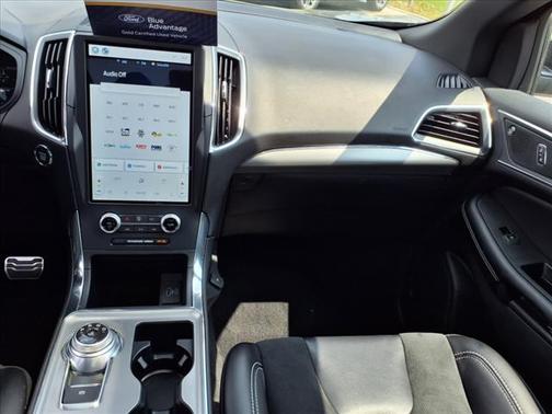 2022 Ford Edge ST