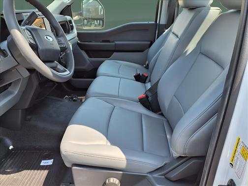 OXFORD WHITE 2023 Ford F-250 XL