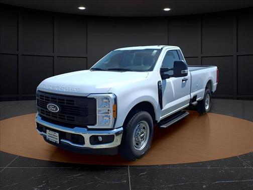 OXFORD WHITE 2023 Ford F-250 XL