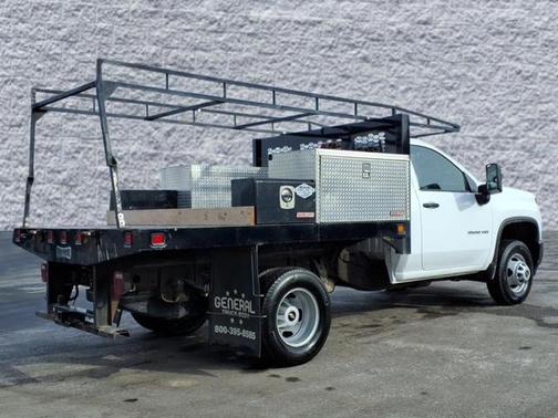 2022 Chevrolet Silverado 3500 WT