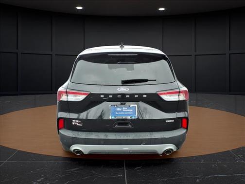 AGATE BLACK METALLIC 2022 Ford Escape SEL