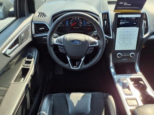 2022 Ford Edge ST