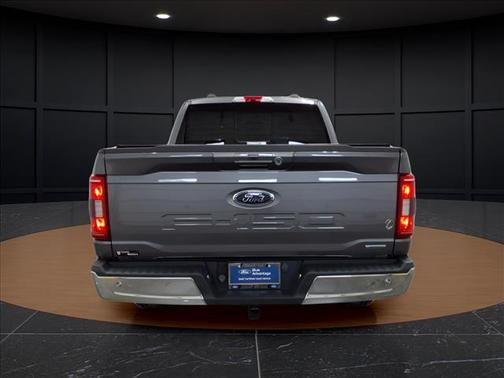 CARBONIZED GRAY METALLIC 2021 Ford F-150 XLT