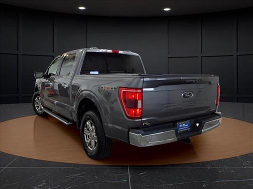 CARBONIZED GRAY METALLIC 2021 Ford F-150 XLT