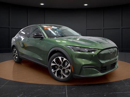 ERUPTION GREEN METALLIC 2025 Ford Mustang Mach-E Select