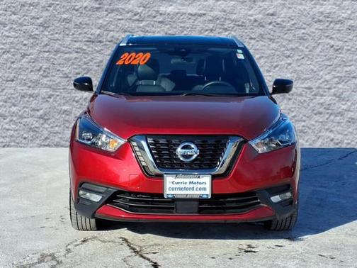 2020 Nissan Kicks SR