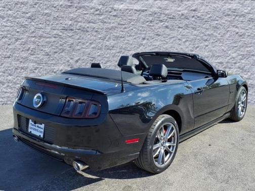 2014 Ford Mustang V6 Premium