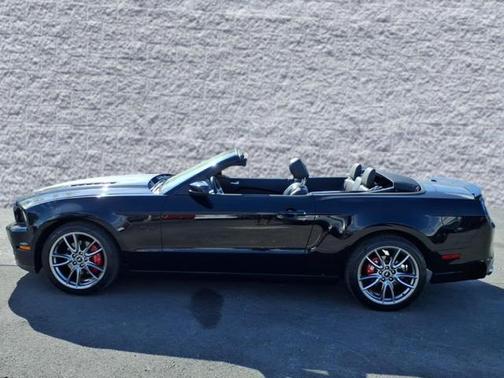 2014 Ford Mustang V6 Premium