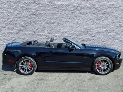 2014 Ford Mustang V6 Premium
