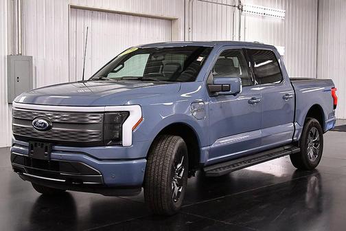 2023 Ford F-150 Lightning LARIAT