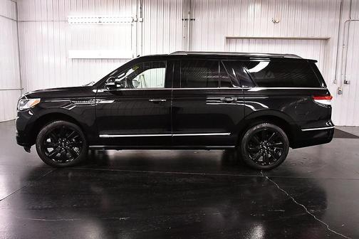 2022 Lincoln Navigator Reserve