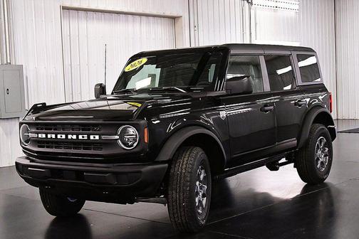 Shadow Black 2026 Ford Bronco Big Bend