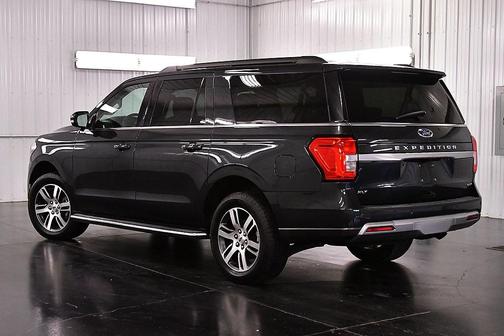 2022 Ford Expedition Max XLT