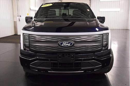 2024 Ford F-150 Lightning LARIAT