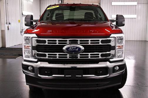 2026 Ford F-350 XLT